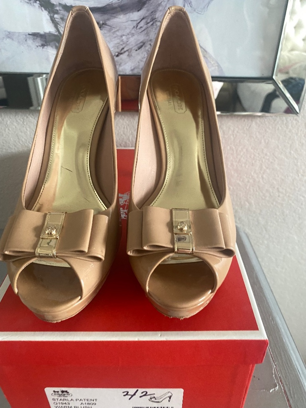 COACH STARLA PATENT NUDE HEELS SIZE 9M